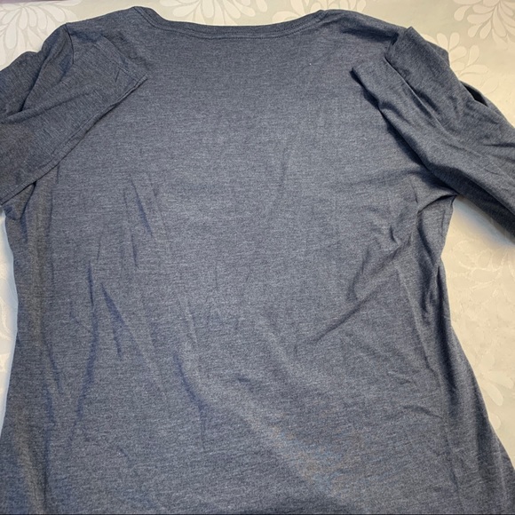 Size L-NHL Toronto Maple Leafs Long Sleeves -shirt - Picture 2 of 4